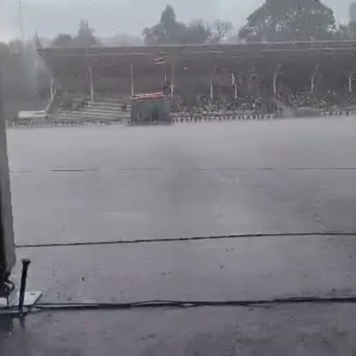 Bakinyoozi, abatunga ebyalaani, abazimbi wamu nabalala bali ku…