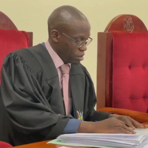 Omulamuzi wa Kkooti e Mubende Norbert Ssajjabi alangiridde…