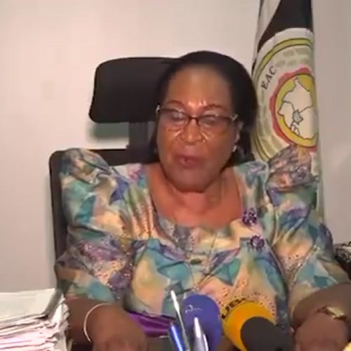 Minisita Omubeezi avunaanyizibwa ku kulungamya Eggwanga wamu nebyuuma bikkalimagezi Owek.