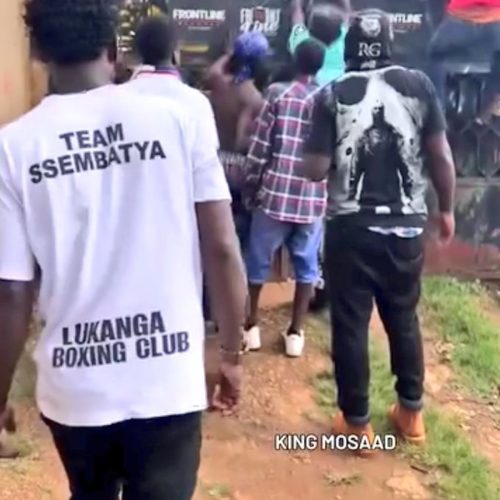 Omwogezi wa Poliisi ya Kampala nemiriraano Kawala Racheal avuddeyo nategeeza nga Uganda Police Force e Katwe bwekutte abantu 3 abalabikira mu