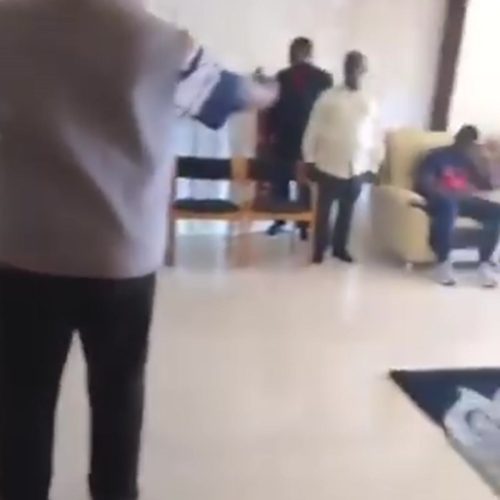 Ssaabasajja Kabaka Ronald Muwenda Mutebi II nomulangira Ssemakookiro.