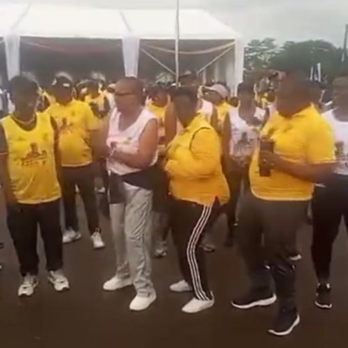 Ebikumi nebikumi bya Bannayuganda bakedde kweyiwa ku kisaawe e Kololo okwetaba mu misinde gyamazaalibwa ga Mutabani Womukulembeze wEggwanga