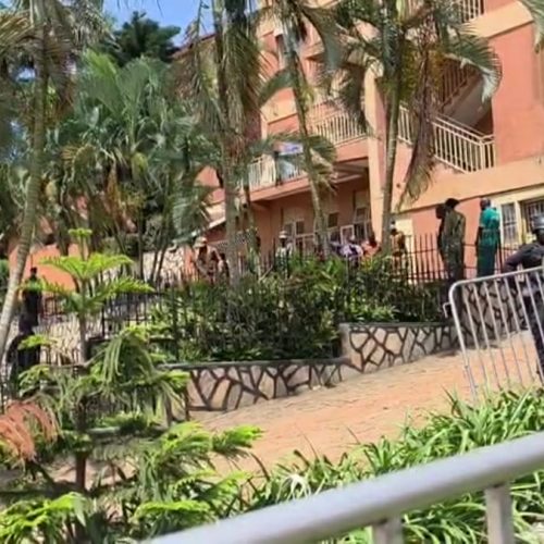 Omulamuzi atandise okusoma ensala ye mu musango gwettemu oguvunaanibwa Christopher Okello Onyum.