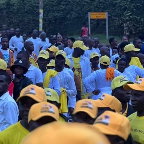 Oluvannyuma lwobuwanguzi amakunale nga ne drone oli zeyayita emunyeenye zavuddeyo nezefuga obwengula, olwo nga nennangabivvulu bwe ziyitingana