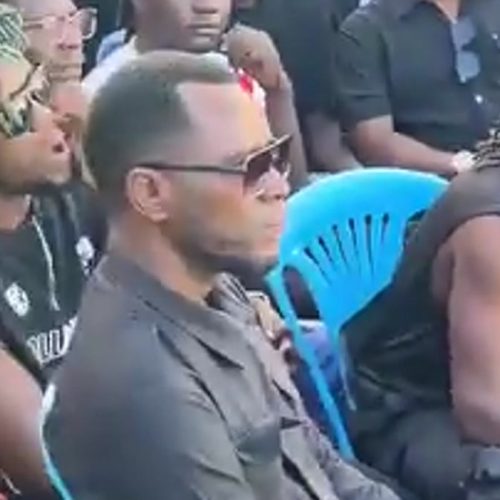 Papa Mesarch Ssemakula atabukidde abantu abalaba kkamera nebakyamuka nebatuuka nokwogera ebitaliimu nsa nga banenya bayimbi banaabwe obutabaako