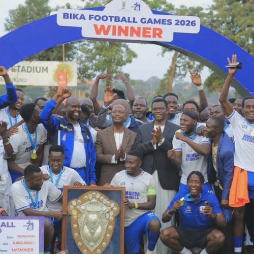 Bazzukulu ba Nankere abEmmamba Kakoboza basitukidde mu mpaka zEbika byAbaganda mu muzannyo gwomupiira gwebigere, bwe bakubye bazzukulu ba